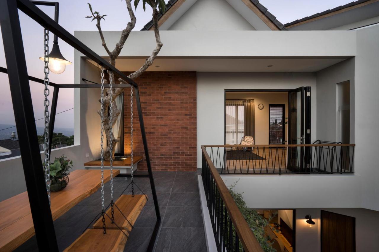 Gaia Lodge The Kusuma Hill Batu - Malang Eksteriør billede